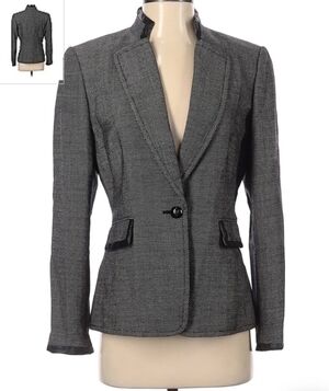 Tahari Arthur S Levine  wool Blazer